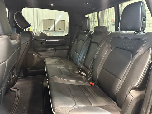 Used 2025 RAM 1500 Limited AWD/4WD image 29