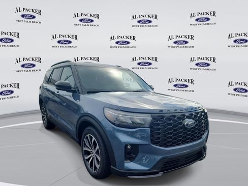 New 2026 Ford Explorer ST-Line w/ Premium Package RWD image 7