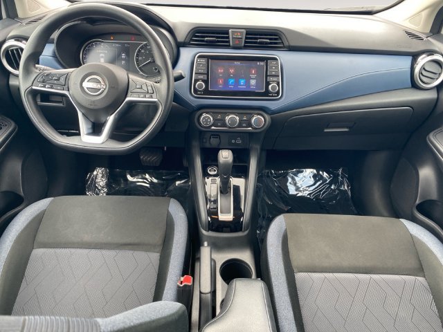 Used 2025 Nissan Versa SV FWD image 10