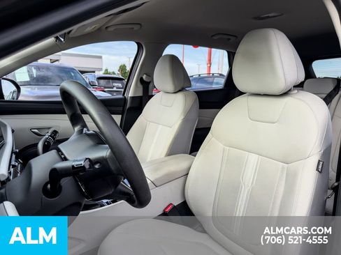 Certified 2025 Hyundai Tucson SEL FWD image 11