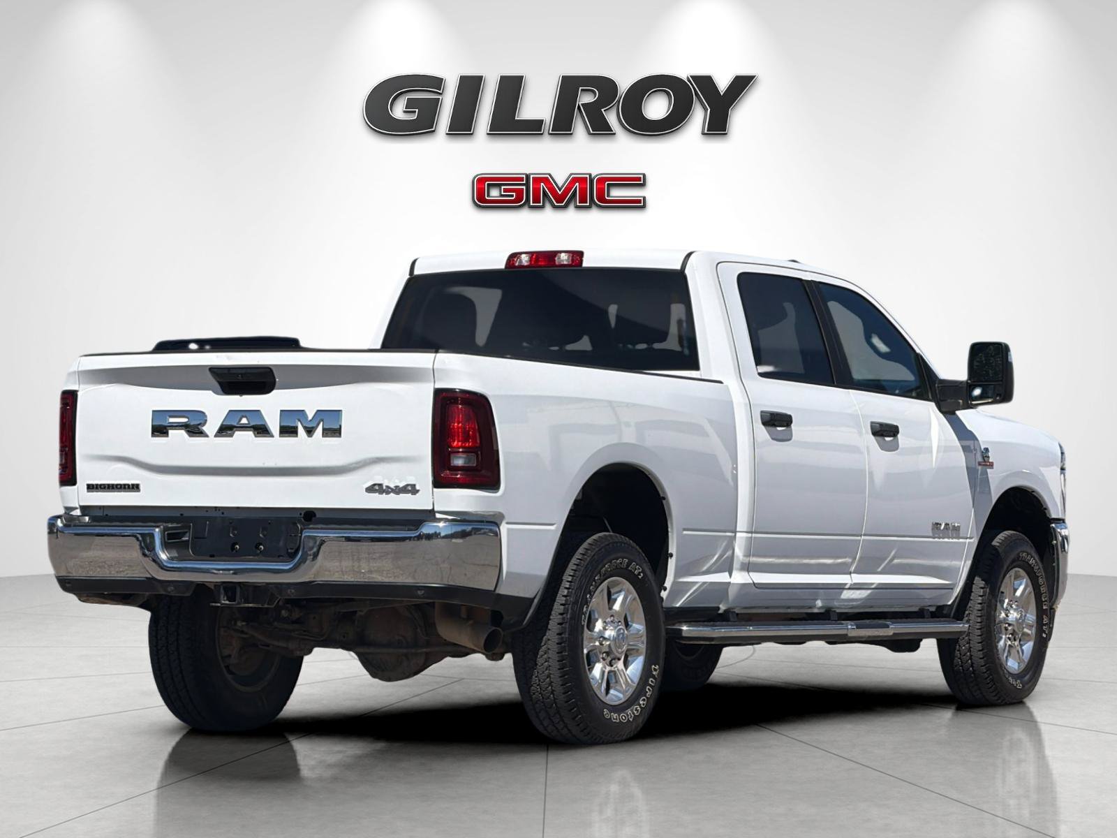 Used 2025 RAM 2500 Big Horn AWD/4WD image 3