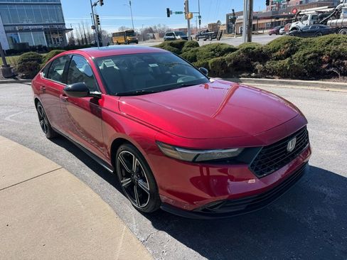 New 2026 Honda Accord SE image 3