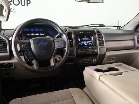 Used 2017 Ford F350 XL w/ XL Value Package AWD/4WD image 2
