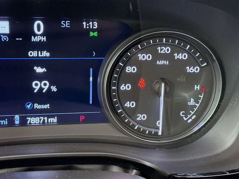 Used 2022 Cadillac XT6 Premium Luxury w/ Technology Package image 14