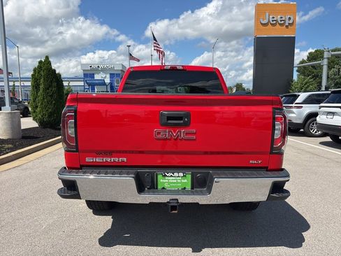 Used 2018 GMC Sierra 1500 SLT w/ SLT Premium Package AWD/4WD image 4