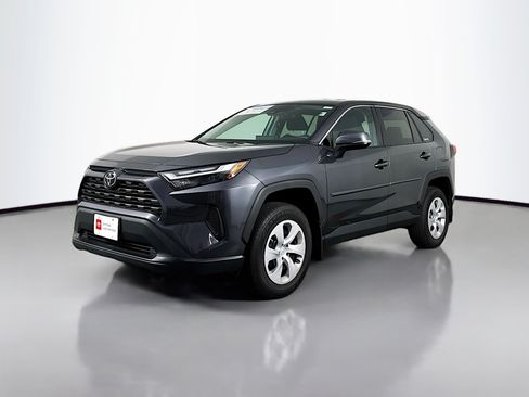 Certified 2024 Toyota RAV4 LE AWD/4WD image 3