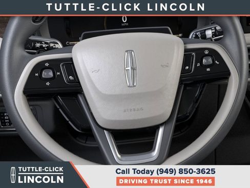 New 2026 Lincoln Corsair Grand Touring AWD/4WD image 12