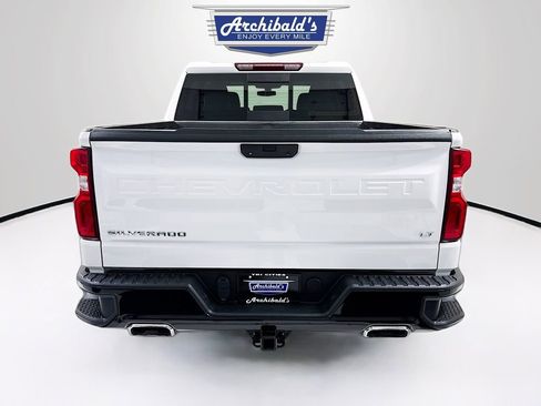 Used 2022 Chevrolet Silverado 1500 LT Trail Boss w/ Convenience Package II AWD/4WD image 7