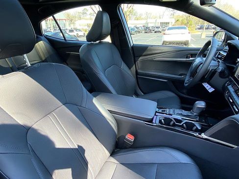 Certified 2025 Toyota Camry XSE image 18