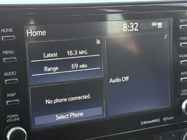 Used 2022 Toyota Highlander LE FWD image 19
