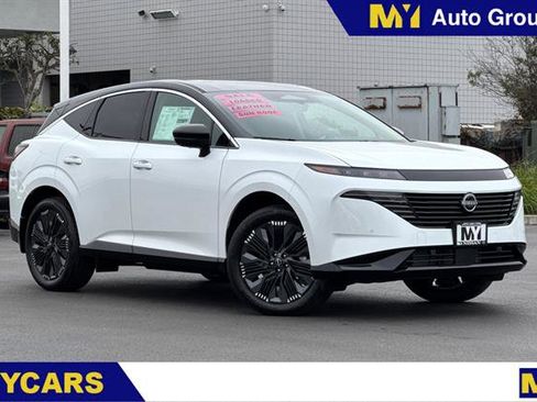 New 2025 Nissan Murano Platinum w/ Cargo Package image 1