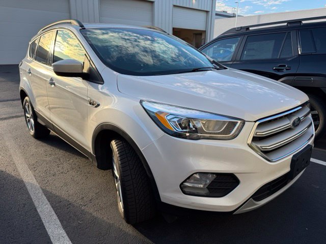 Used 2018 Ford Escape SEL w/ Ford Safe & Smart Package AWD/4WD image 2