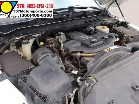 Used 2013 RAM 2500 Tradesman w/ Chrome Appearance Group AWD/4WD image 19