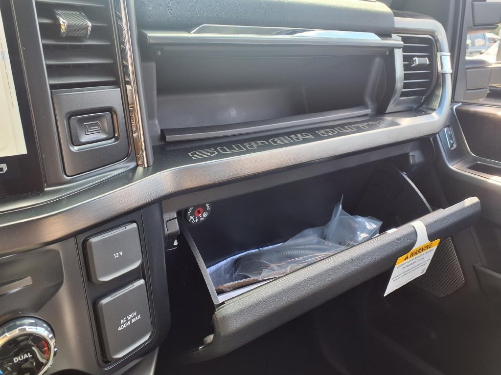 New 2026 Ford F350 Lariat w/ Lariat Ultimate Package AWD/4WD image 15