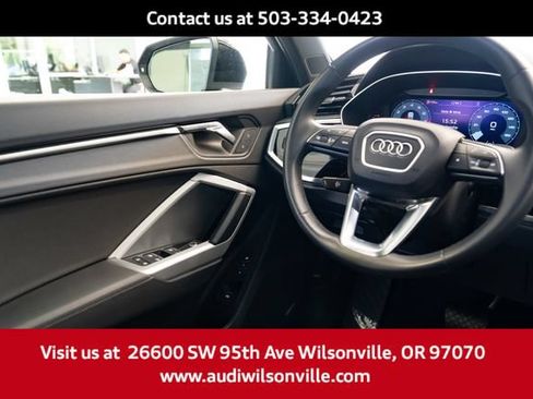Used 2022 Audi Q3 2.0T Premium w/ Convenience Package AWD/4WD image 11