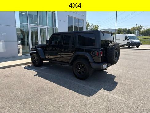 Used 2022 Jeep Wrangler Unlimited Sport AWD/4WD image 5