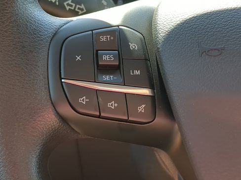 Certified 2025 Ford Transit 350 XLT RWD image 21