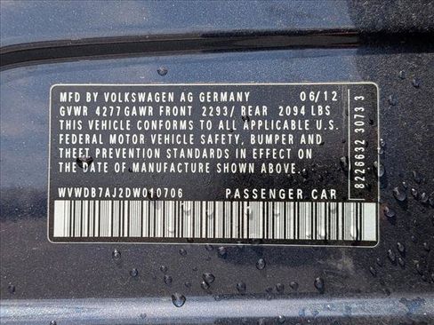 Used 2013 Volkswagen Golf 4-Door FWD image 21