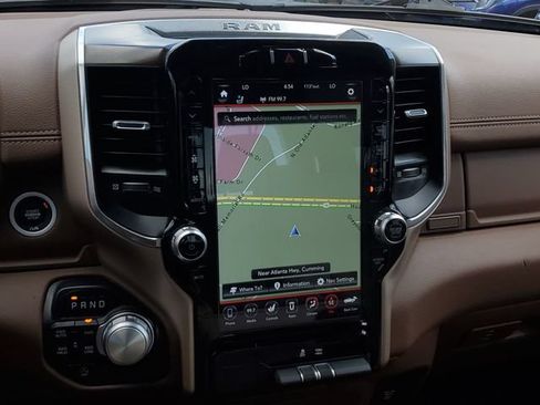 Used 2021 RAM 1500 Laramie AWD/4WD image 29