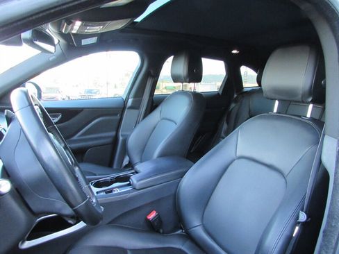 Used 2017 Jaguar F-PACE Premium AWD/4WD image 13