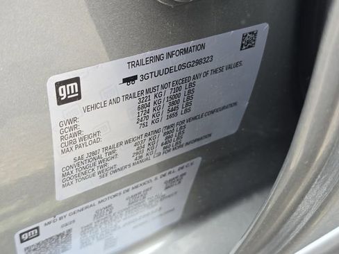 New 2025 GMC Sierra 1500 SLT w/ SLT Convenience Package image 34