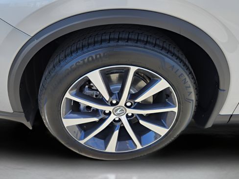 Used 2026 Acura MDX FWD w/ Technology Package image 36