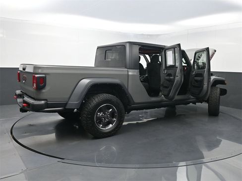 Used 2023 Jeep Gladiator Rubicon w/ Trailer Tow Package image 39