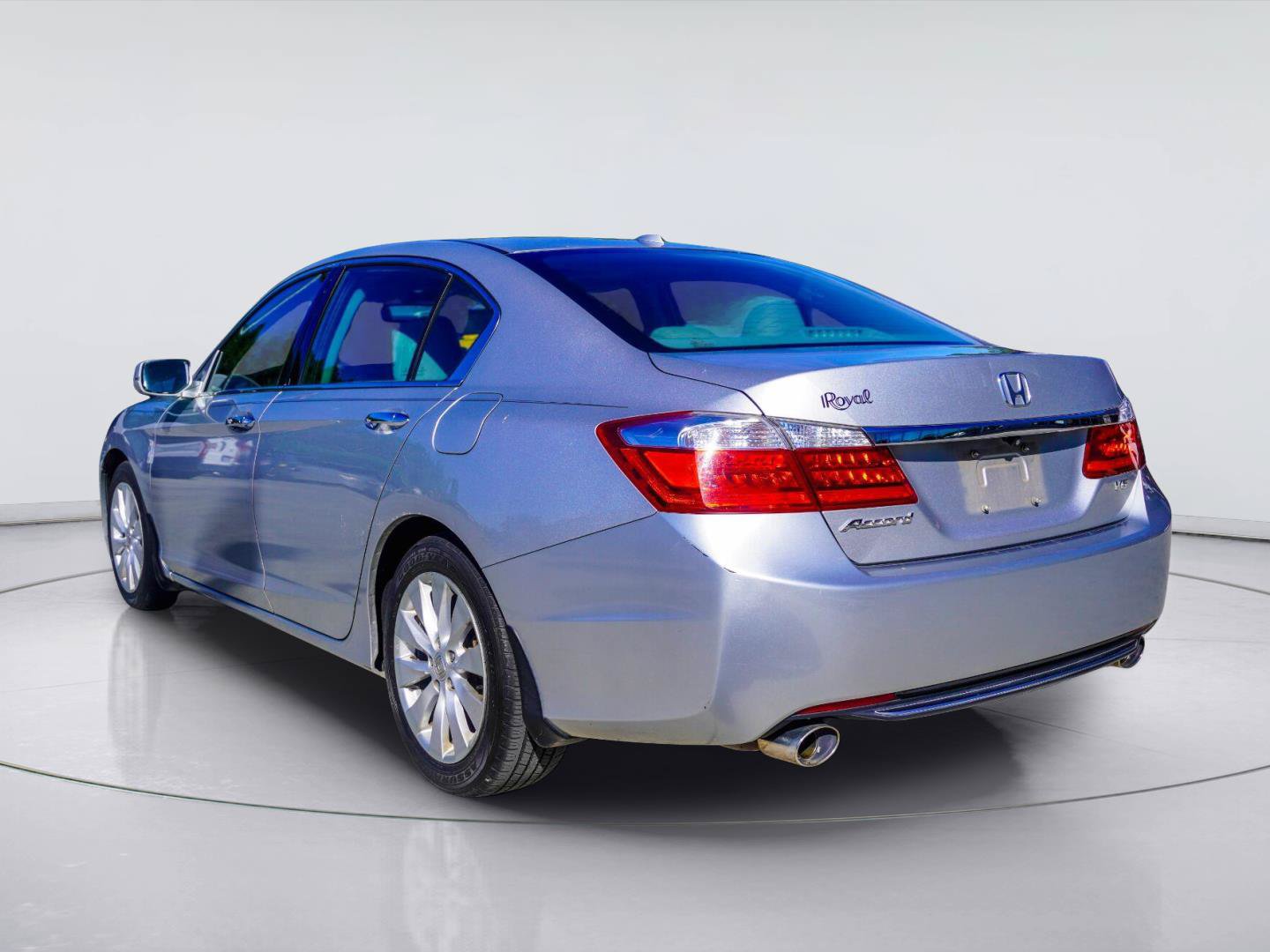 Used 2015 Honda Accord EX-L image 5