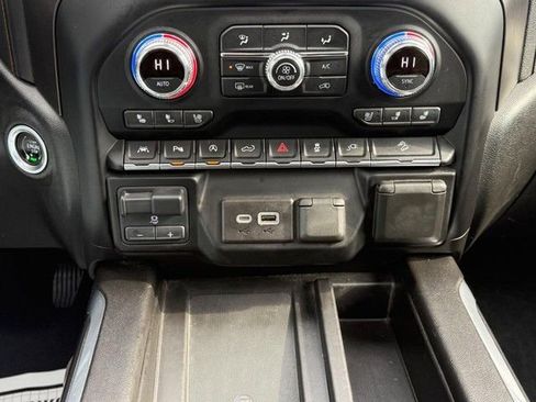 Used 2021 GMC Sierra 1500 AT4 w/ AT4 Premium Package AWD/4WD image 20