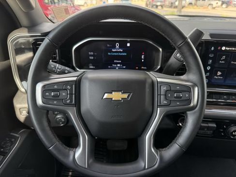 Certified 2026 Chevrolet Silverado 1500 LT RWD image 14