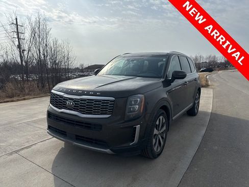 Used 2021 Kia Telluride EX w/ EX Premium Package image 7