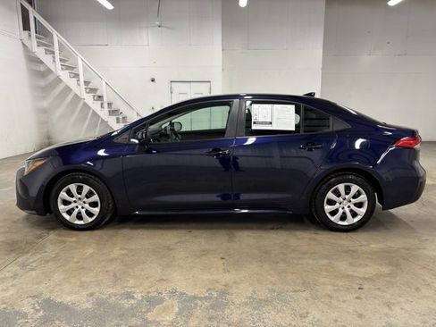 Used 2024 Toyota Corolla LE image 4