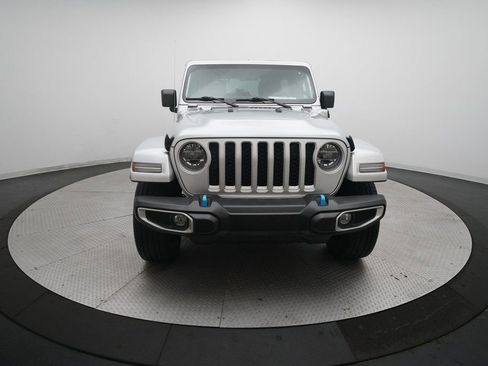 Used 2022 Jeep Wrangler Unlimited Sahara image 11