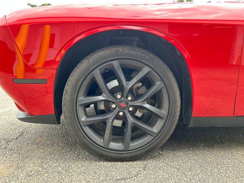 Used 2020 Dodge Challenger SXT w/ Blacktop Package image 7