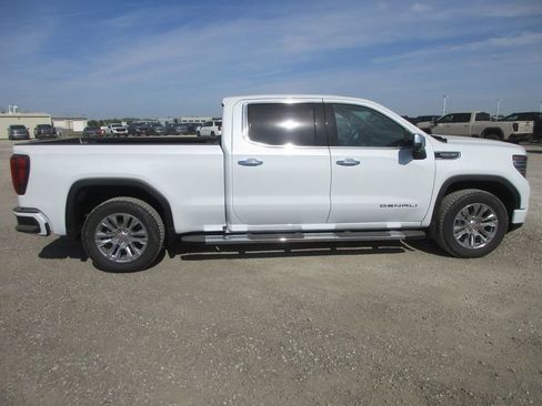 New 2026 GMC Sierra 1500 Denali AWD/4WD image 3