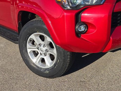 Used 2024 Toyota 4Runner SR5 image 3