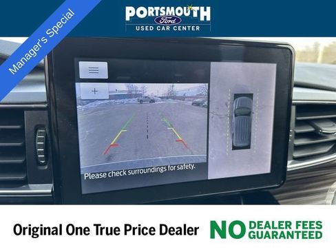 Certified 2023 Ford Explorer Limited w/ Equipment Group 301A image 11