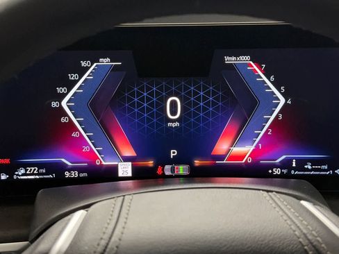 Used 2024 BMW X5 xDrive50e image 25