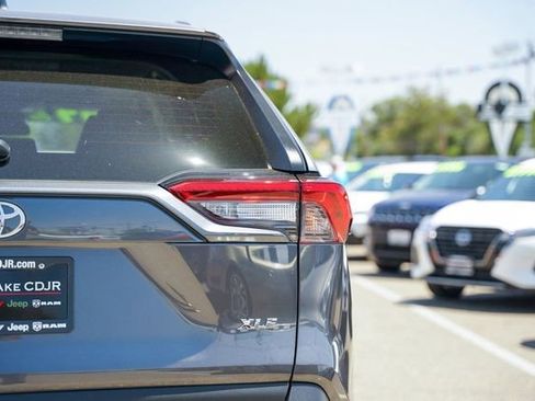 Used 2024 Toyota RAV4 XLE image 6