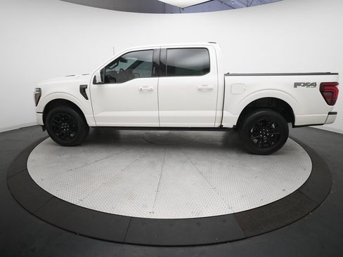 Used 2024 Ford F150 Platinum w/ FX4 Off-Road Package image 22