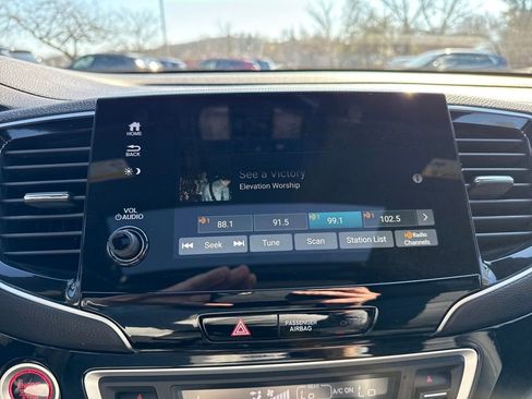 Used 2021 Honda Passport Elite image 17