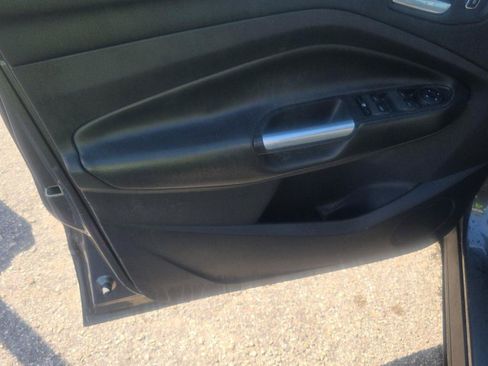 Used 2014 Ford Escape SE w/ Equipment Group 201A FWD image 12