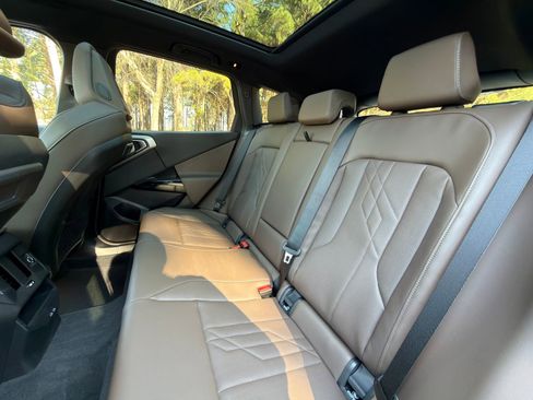 New 2026 BMW X3 xDrive30 w/ Premium Package image 14