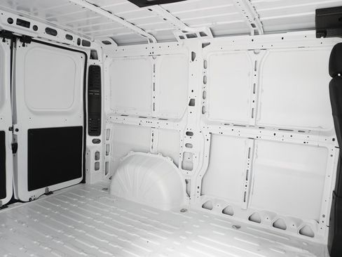 Used 2025 RAM ProMaster 1500 w/ Convenience Group image 12