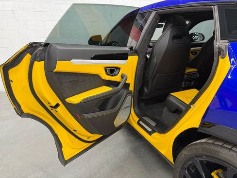 Used 2019 Lamborghini Urus image 61