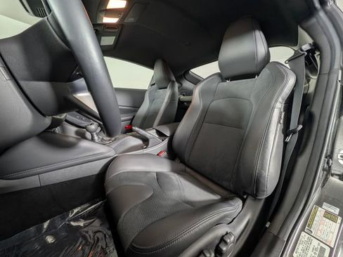 Used 2023 Nissan Z Performance w/ Floor Mat Package (L93) image 5