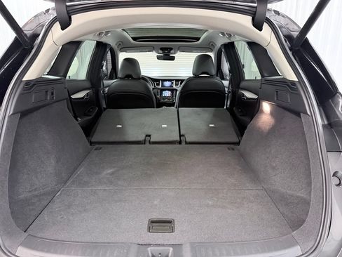 Certified 2023 INFINITI QX50 Luxe FWD image 33