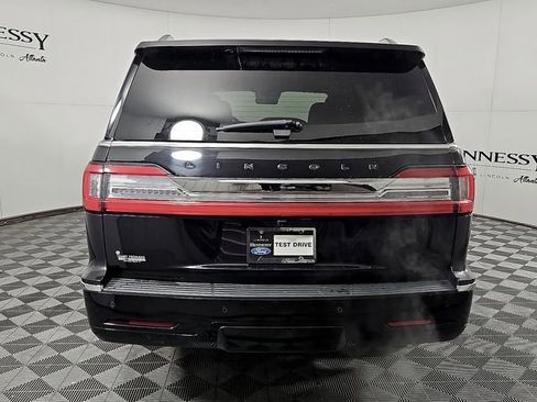Used 2020 Lincoln Navigator Black Label w/ Cargo Convenience Package image 6