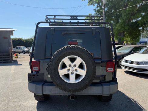 Used 2008 Jeep Wrangler Rubicon w/ Dual Top Group image 5