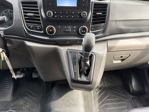 Used 2023 Ford Transit 350 DRW RWD image 20